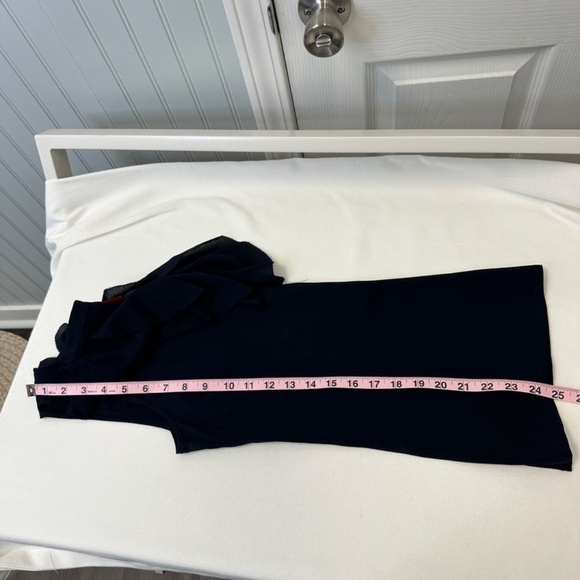 Tory Burch Navy Blue 100% Silk Ruffled blouse size 2 - Picture 8 of 9